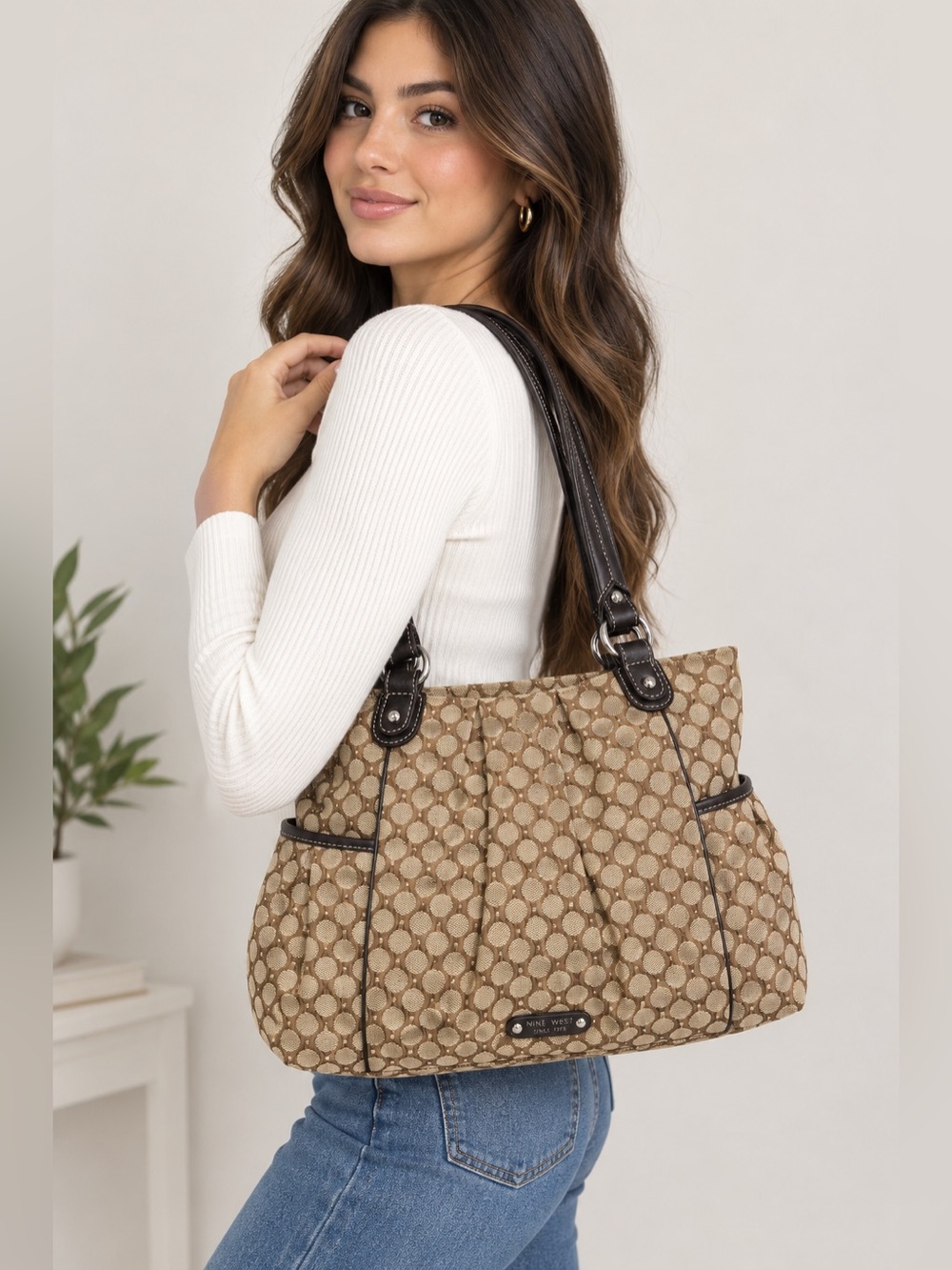 ✨Nine West Beige Geometric Patterned Shoulder Purse with Brown Handles